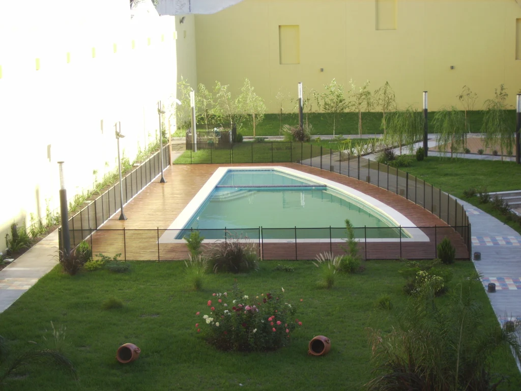 vallas-de-seguridad-para-piscinas-comunidad-baires
