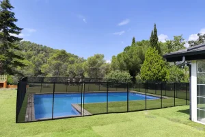 vallas-de-seguridad-para-piscinas-chalet